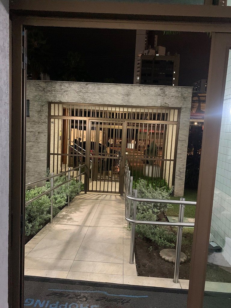 A 200 Metros do Shopping Recife, Em Boa Viagem