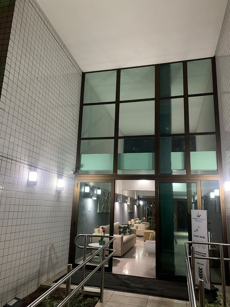 A 200 Metros do Shopping Recife, Em Boa Viagem