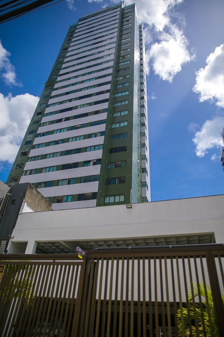 A 200 Metros do Shopping Recife, Em Boa Viagem