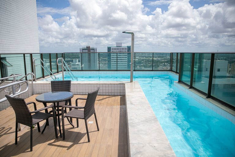 A 200 Metros do Shopping Recife, Em Boa Viagem