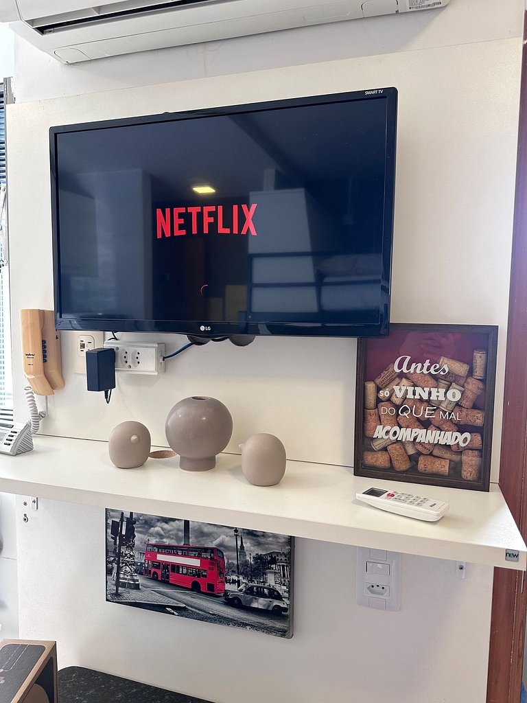 Flat para até 4 Pessoas, Boa Viagem com Piscina a 350m Praia