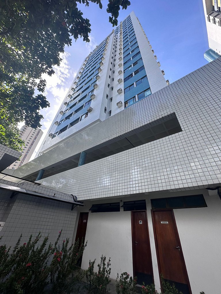 Novo Flat com Vista Mar, Piscina e Wi-Fi 500Mbps