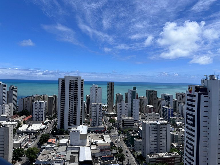 Flat para até 4 Pessoas, Boa Viagem com Piscina a 350m Praia