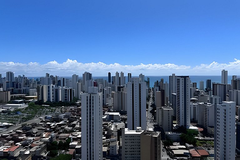 Loft a 200m do Shopping , com Piscina wifii 500Mbps