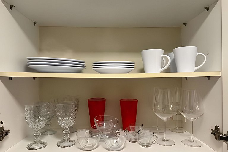 Flat Boa Viagem com quarto e sala a 400m da praia