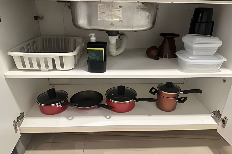 Flat Boa Viagem com quarto e sala a 400m da praia