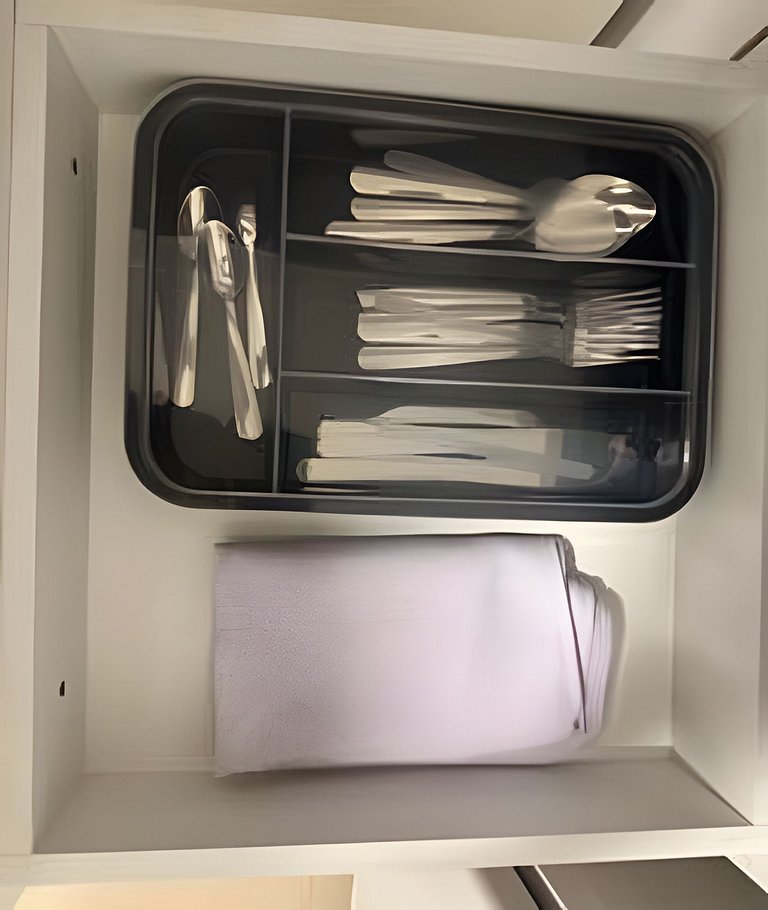 Flat Boa Viagem com quarto e sala a 400m da praia