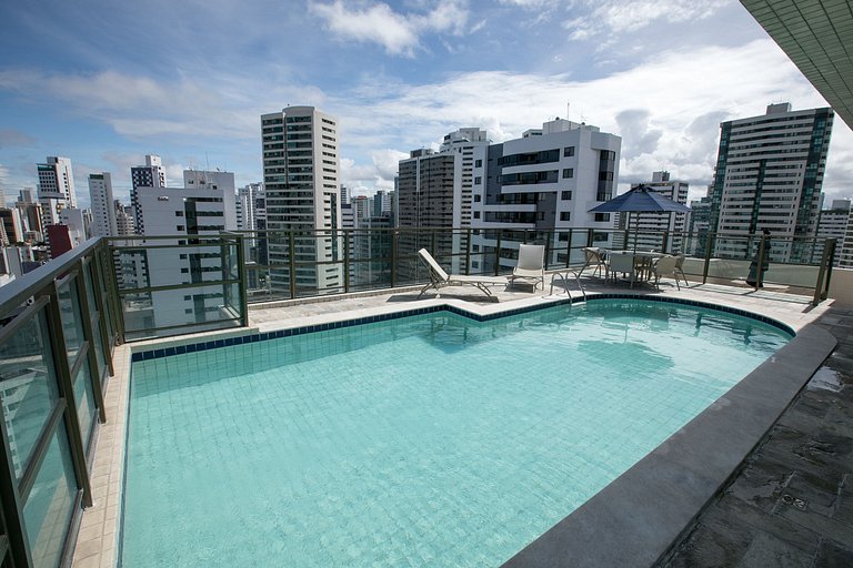 Flat Boa Viagem com quarto e sala a 400m da praia