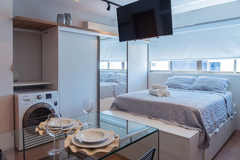 Lindo flat A 200m do Shopping , com Piscina wifii 500Mbps