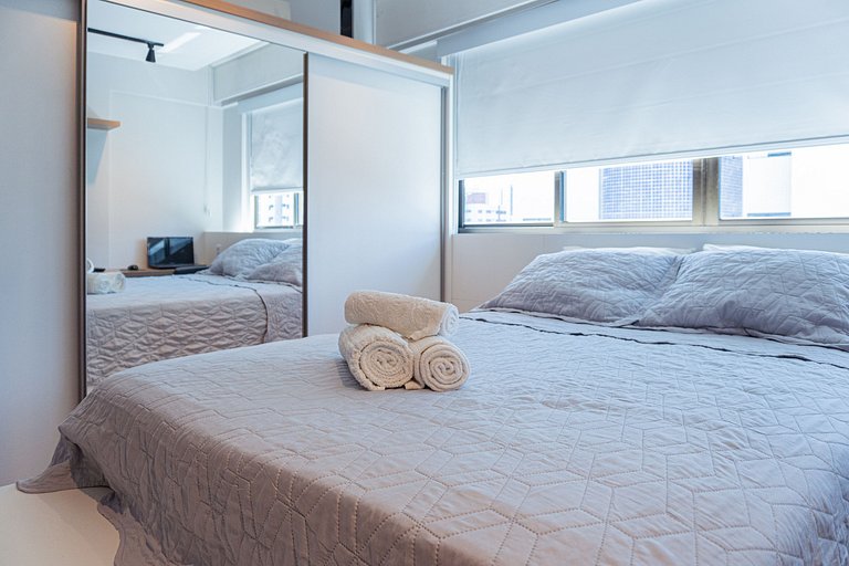 Lindo flat A 200m do Shopping , com Piscina wifii 500Mbps