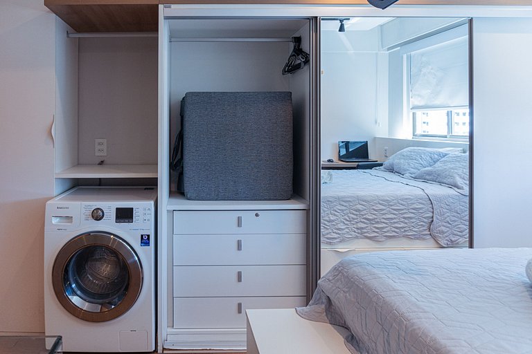 Lindo flat A 200m do Shopping , com Piscina wifii 500Mbps