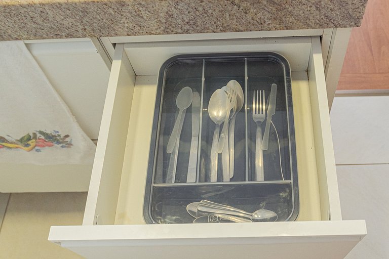 Lindo flat A 200m do Shopping , com Piscina wifii 500Mbps