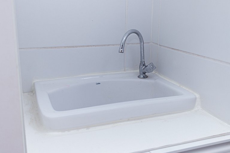 Lindo flat A 200m do Shopping , com Piscina wifii 500Mbps