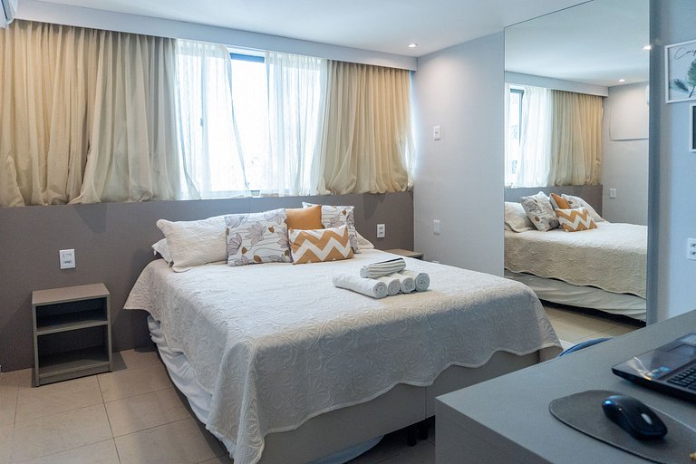 1201 - Flat Quarto e Sala a 400m da Praia Boa Viagem, Wi-Fi