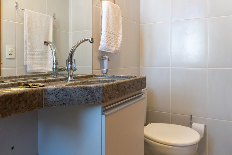 Novo Flat com Vista Mar, Piscina e Wi-Fi 500Mbps