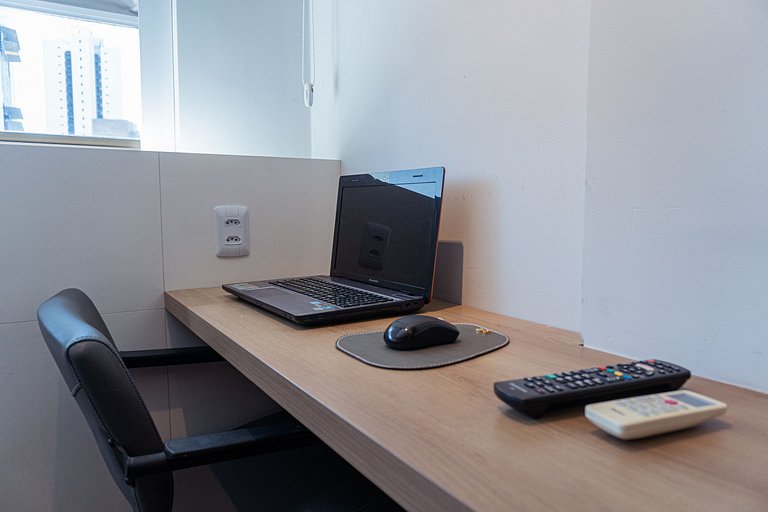 Loft a 200m do Shopping , com Piscina wifii 500Mbps