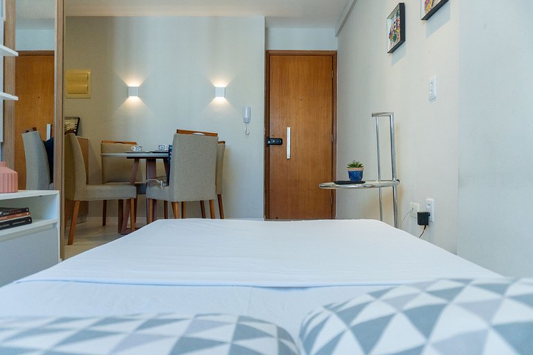 Flat com Vista Mar, Piscina e Wi-Fi