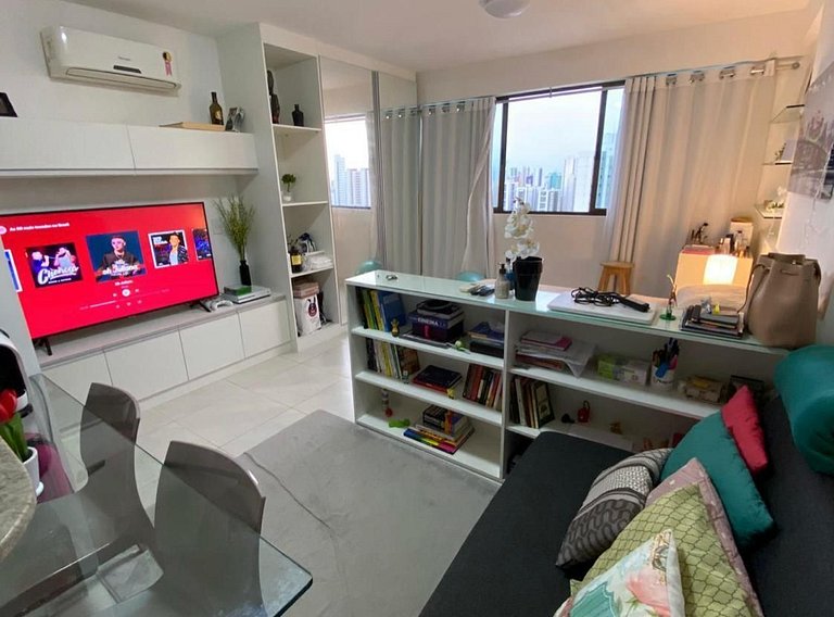 Loft a 200m do Shopping , com Piscina wifii 500Mbps