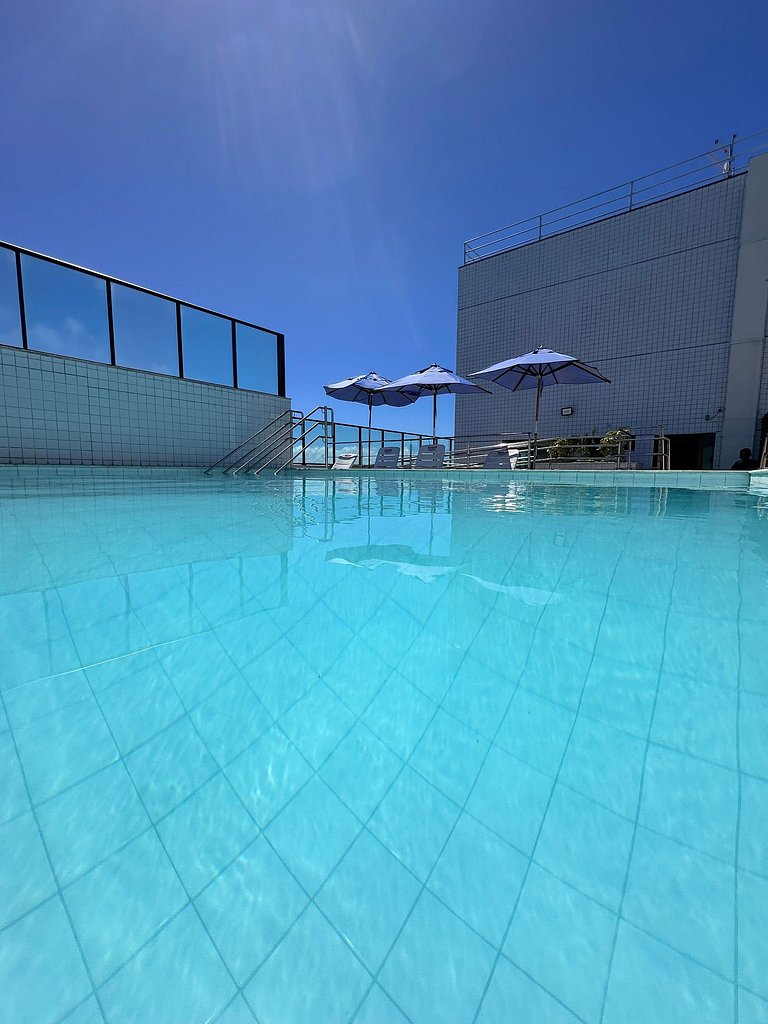 Loft a 200m do Shopping , com Piscina wifii