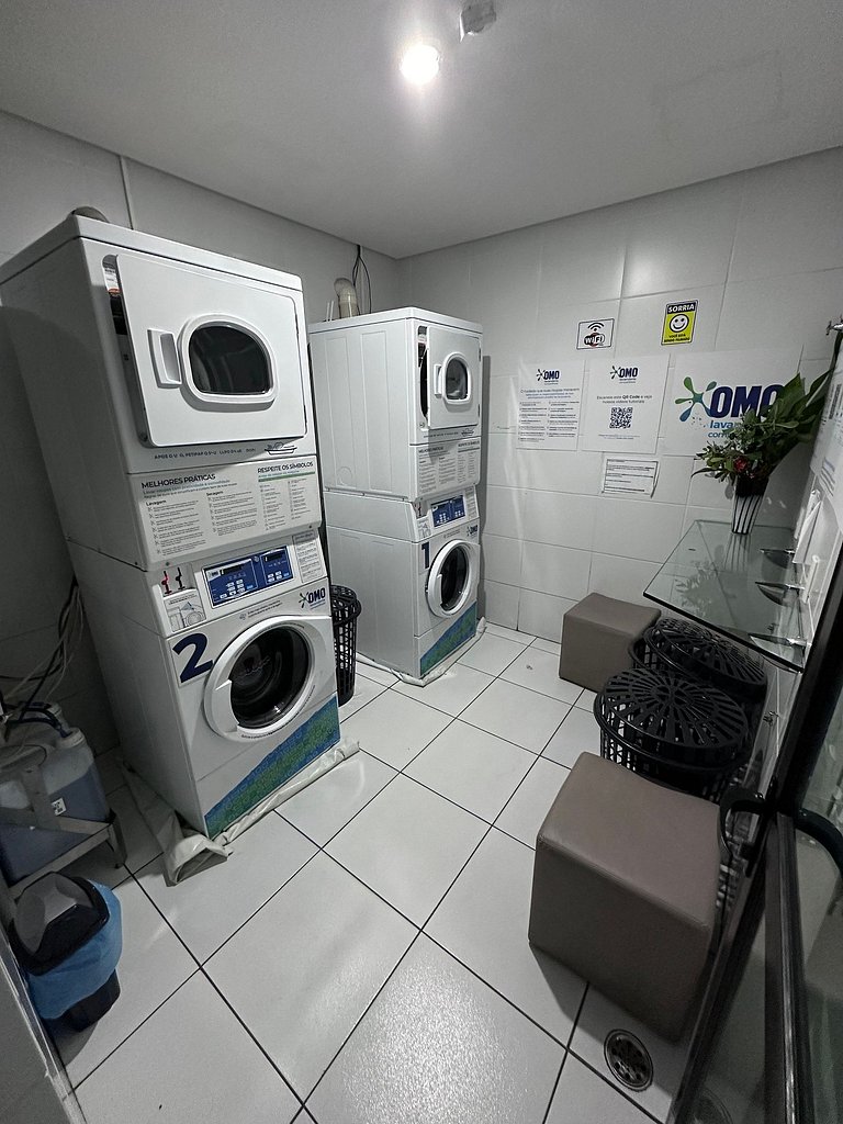 Loft a 200m do Shopping , com Piscina wifii