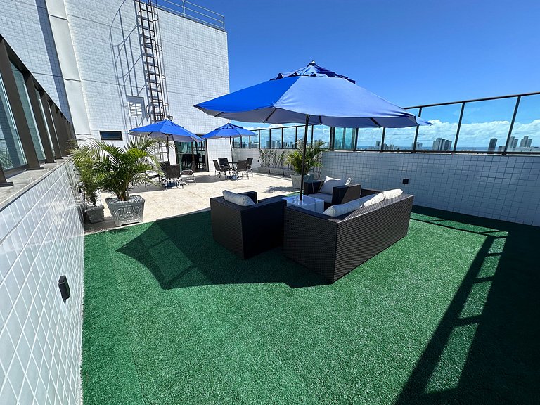 Loft a 200m do Shopping , com Piscina wifii 500Mbps