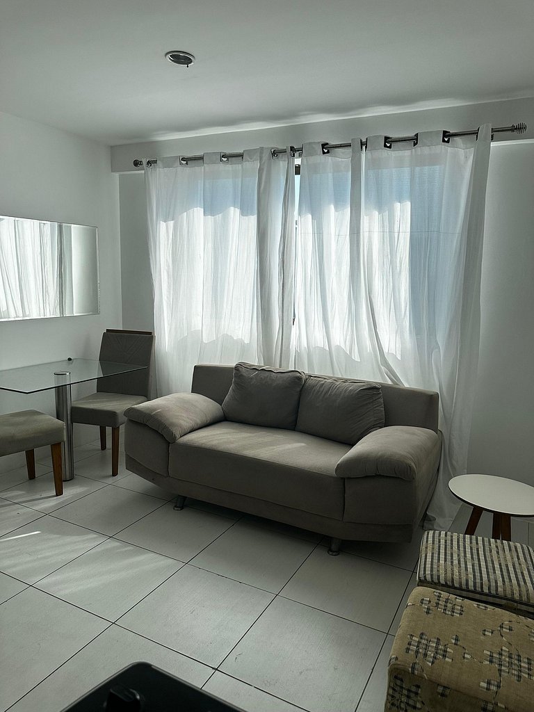 Flat com Vista Mar, Piscina e Wi-Fi