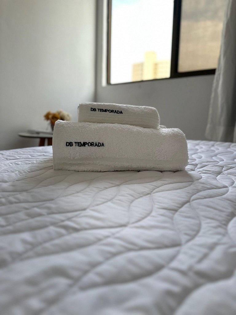 Flat com Vista Mar, Piscina e Wi-Fi