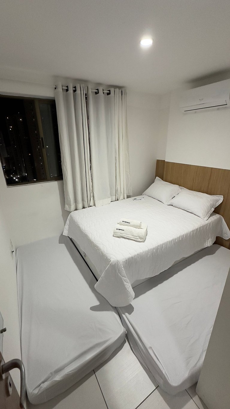 Flat com Vista Mar, Piscina e Wi-Fi