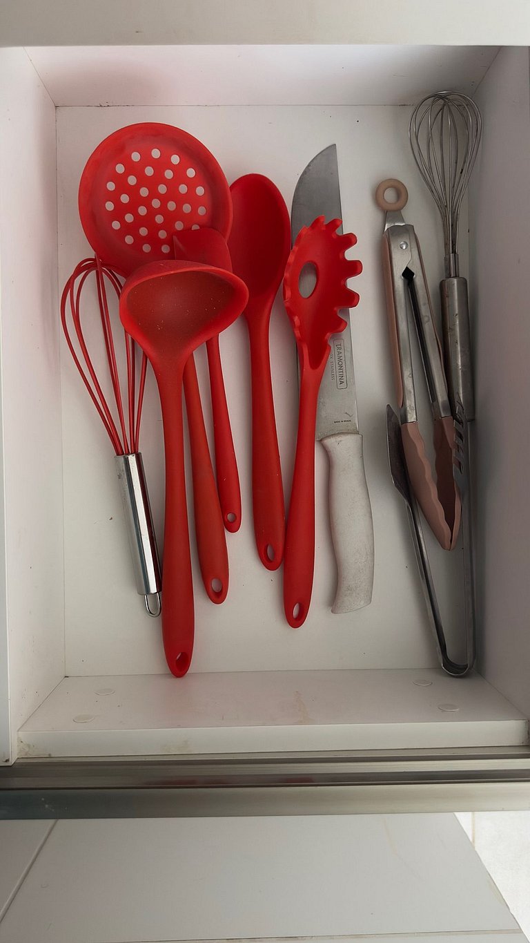 Lindo Quarto e Sala Perto da Praia De Boa Viagem!