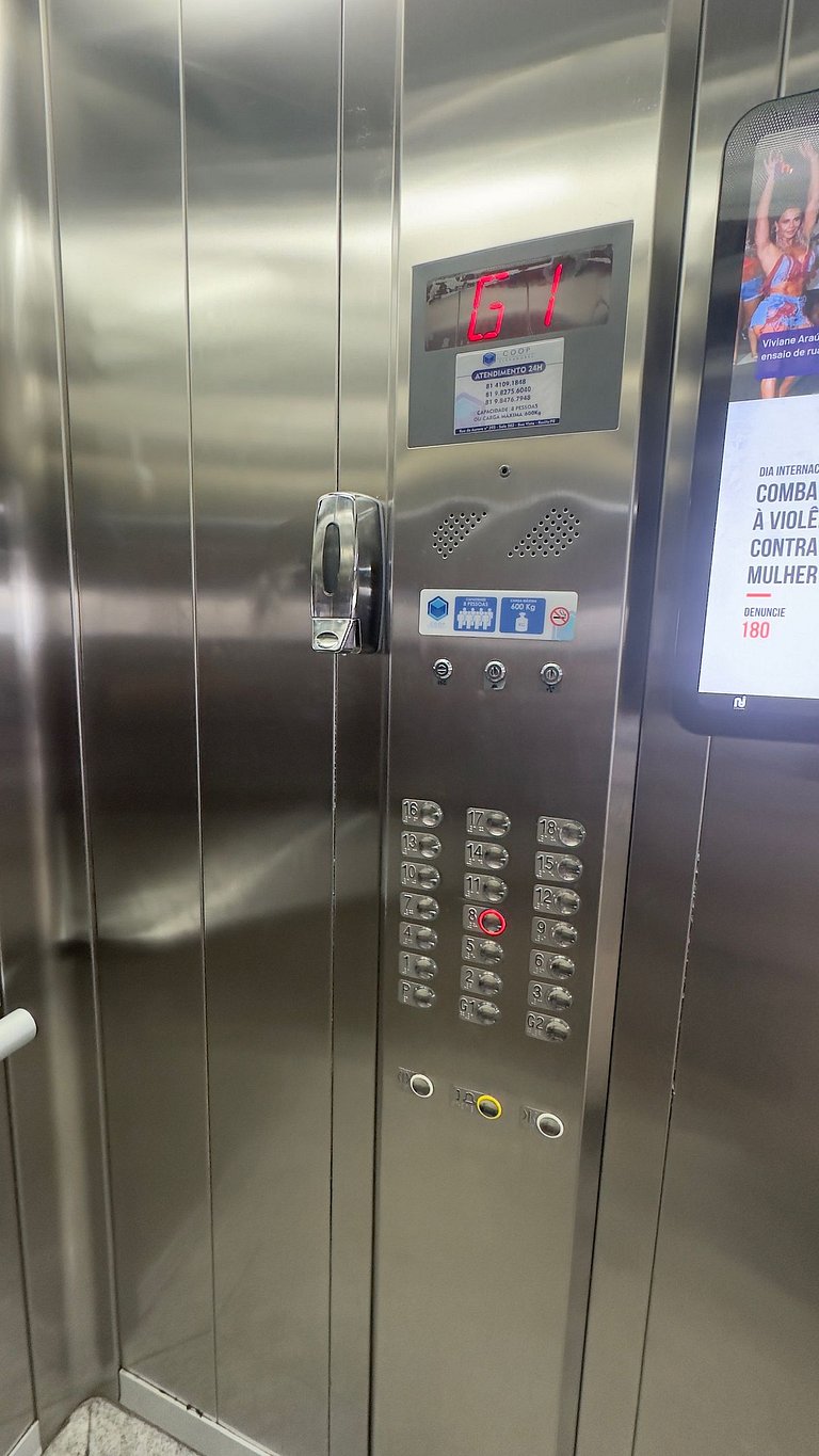 Lindo Quarto e Sala Perto da Praia De Boa Viagem!