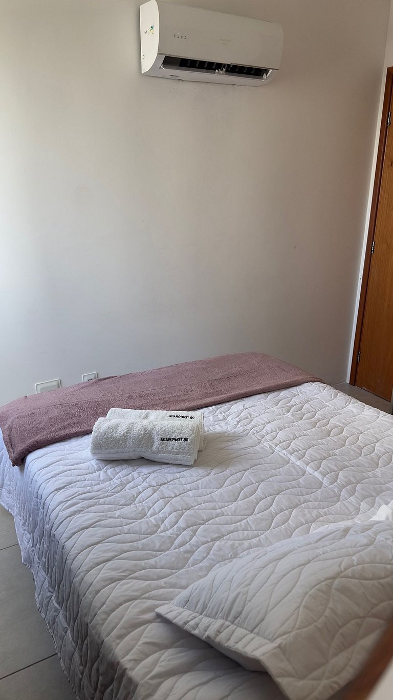 Lindo Quarto e Sala Perto da Praia De Boa Viagem!