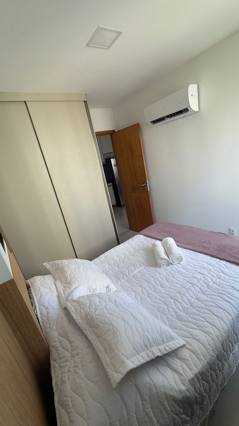 Lindo Quarto e Sala Perto da Praia De Boa Viagem!