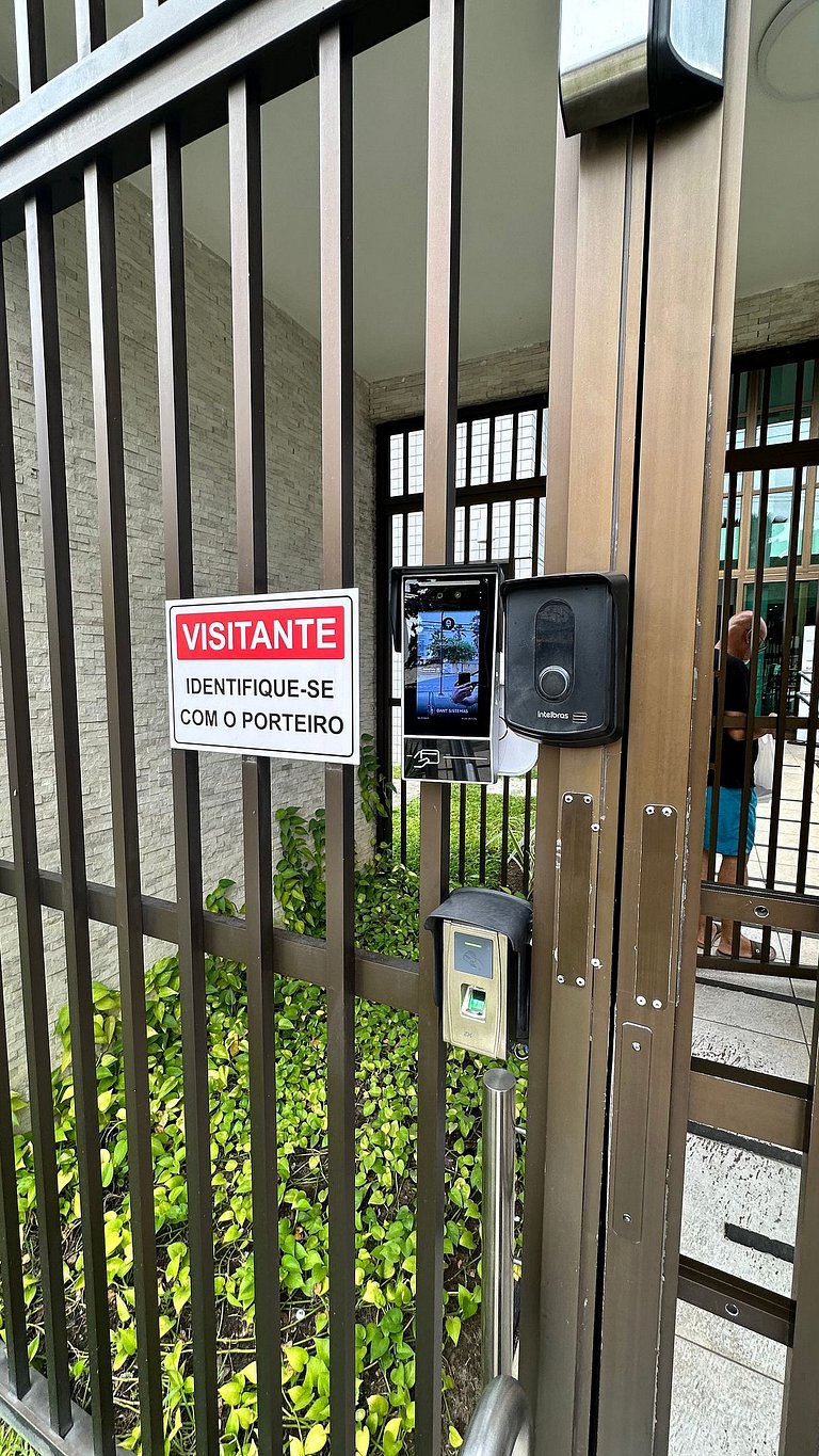 A 200 Metros do Shopping Recife, Em Boa Viagem