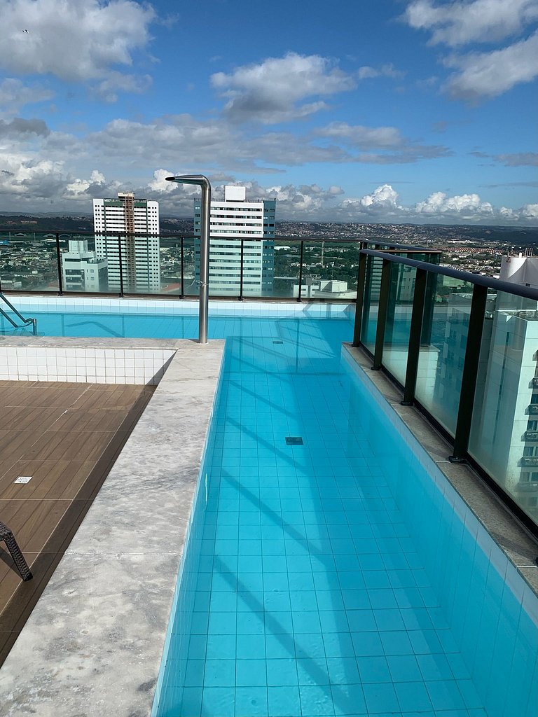 Apt Recém reformado a 200m do shopping Recife.