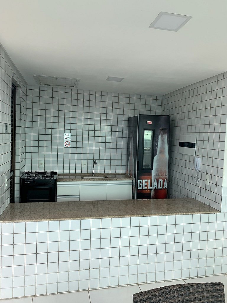 Apt Recém reformado a 200m do shopping Recife.