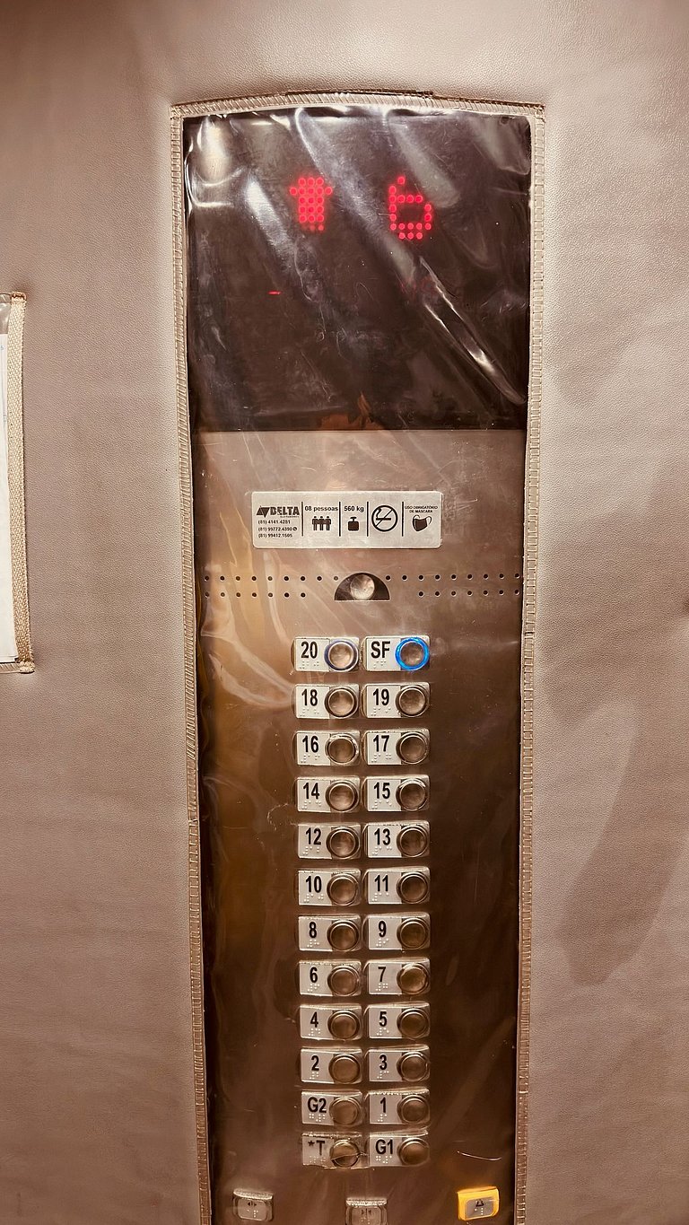 Novo e Moderno Flar a 300m da Praia Boa Viagem.