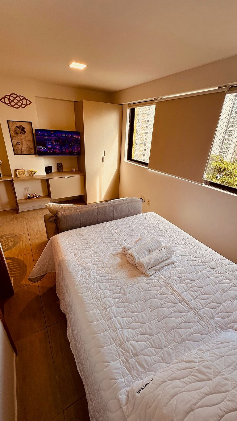 Novo e Moderno Flat a 300m da Praia Boa Viagem.