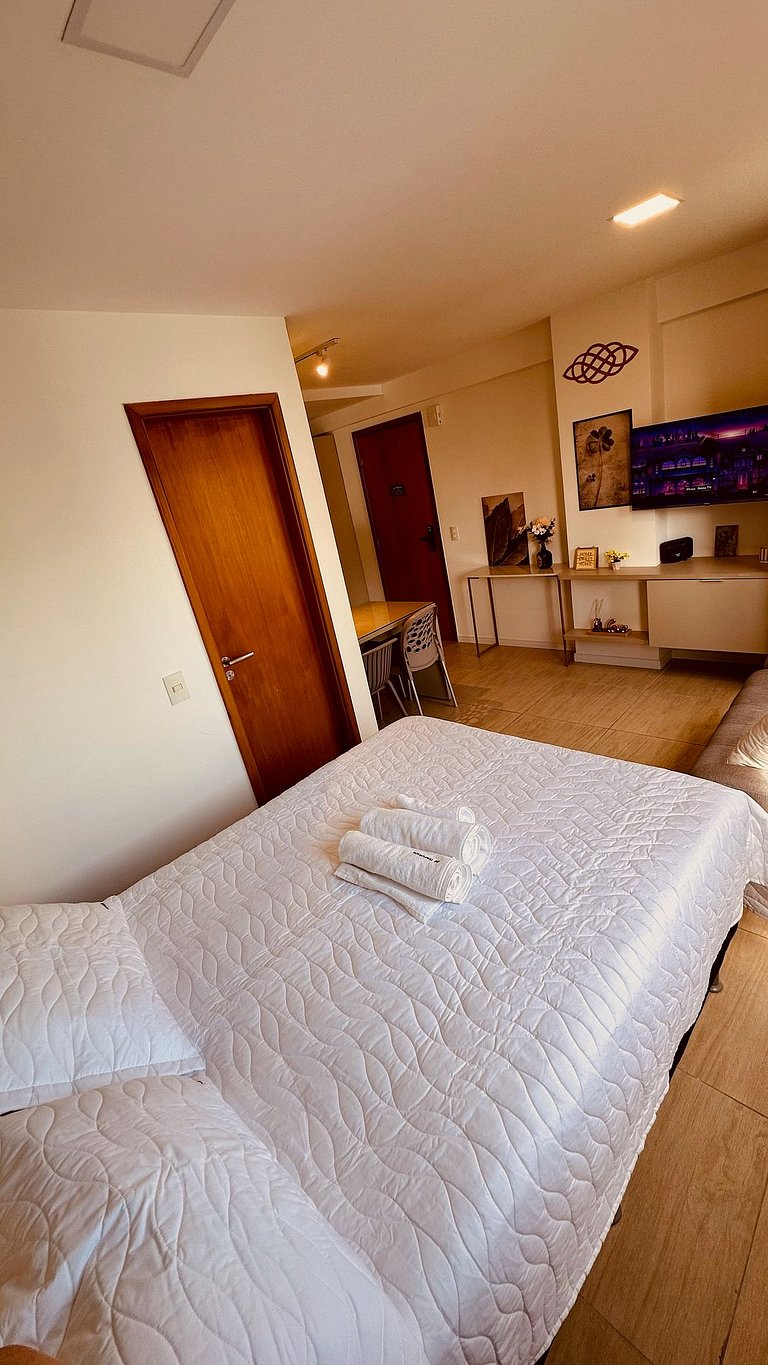 Novo e Moderno Flat a 300m da Praia Boa Viagem.