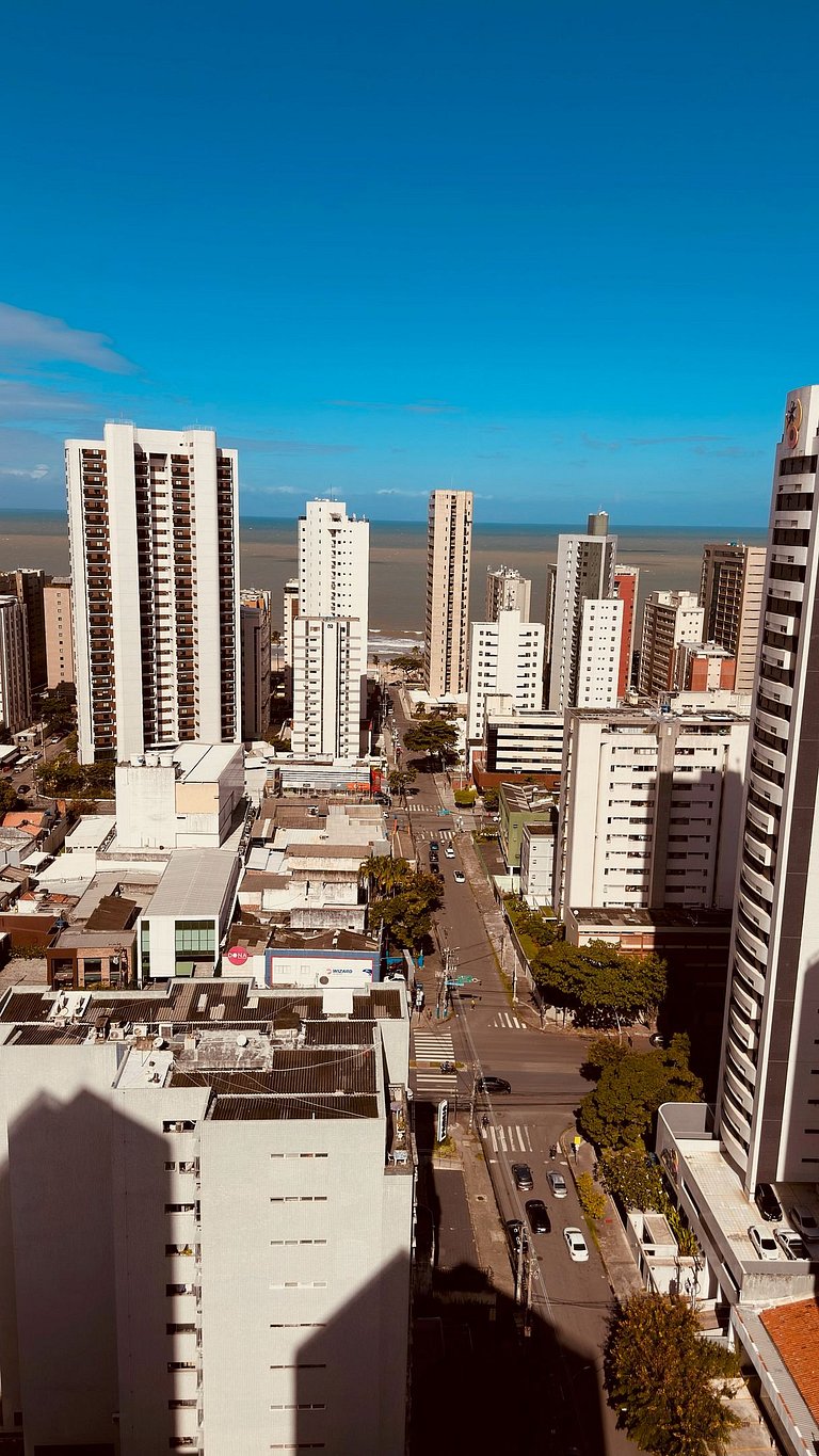 Novo e Moderno Flat a 300m da Praia Boa Viagem.